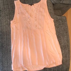 Cute peach, flowy blouse